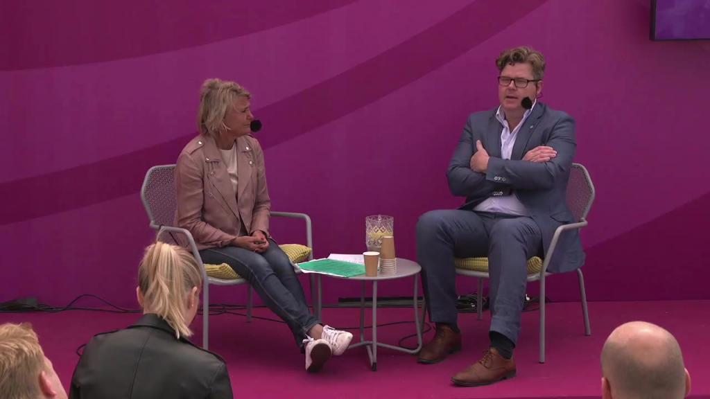 MIGRATIONSMÖTET: Eva Hamilton möter Gunnar Strömmer