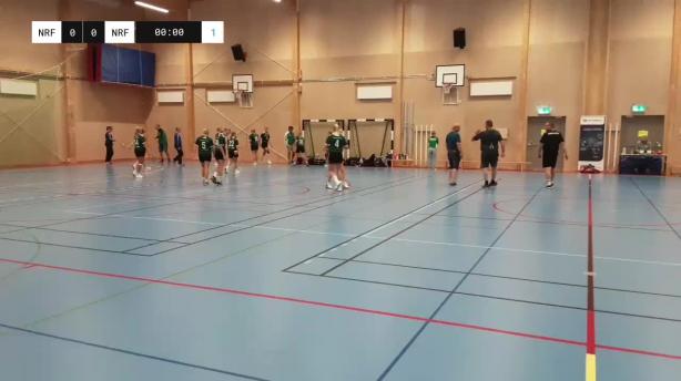 Nr 1 från Grupp 1 - Nr 1 från Grupp 2